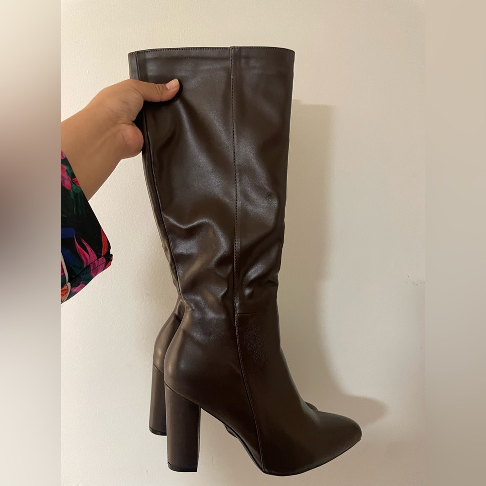 Women’s Brown Boots